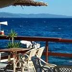 Sea Lily & Playground * Platanidia