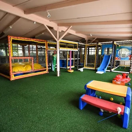 Villa Stone Inside Sea- Kids'land *