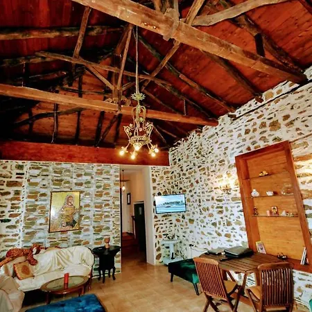 Sea Lily & Playground Platanidia