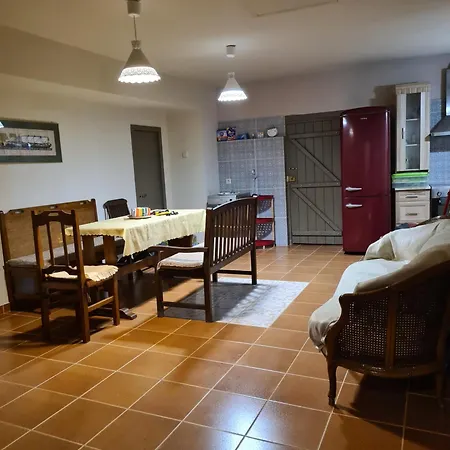Stone Inside Sea- Kids'land Villa *