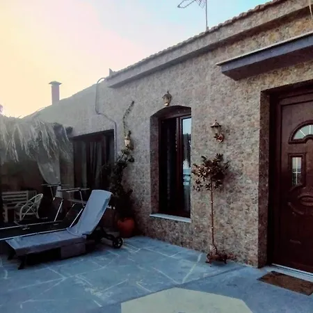 Sea Lily & Playground Villa Platanidia