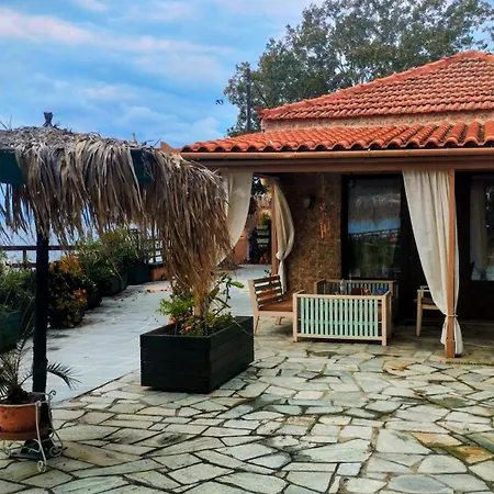 Sea Lily & Playground * Platanidia