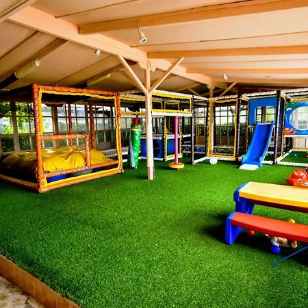 Villa Stone Inside Sea- Kids'land *