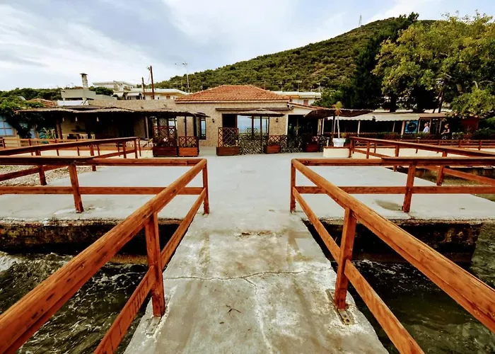 Sea Lily & Playground Villa *