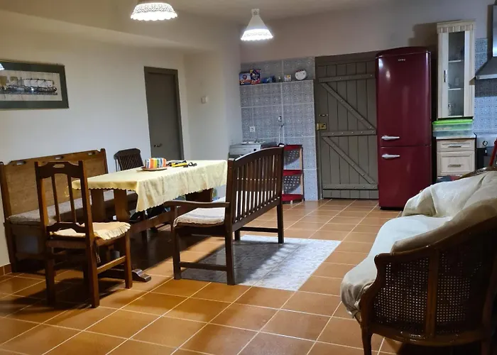 Sea Lily & Playground Vilă *