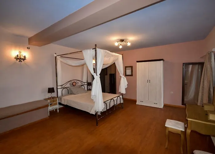 Sea Lily & Playground Vilă