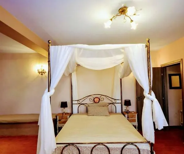 Sea Lily & Playground * Platanidia